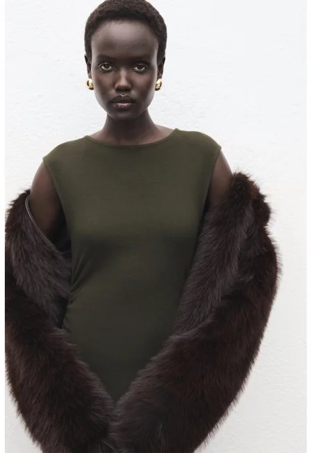 Плетена дълга рокля с полуръкави