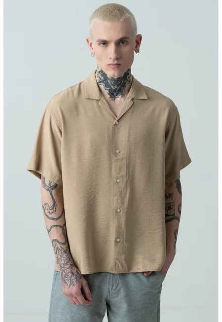 Риза с къси ръкави и релеф - Светлокафяв