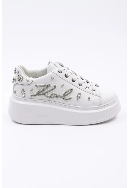 Скосени кожени спортни обувки с декоративни камъни - Бял/Сребрист