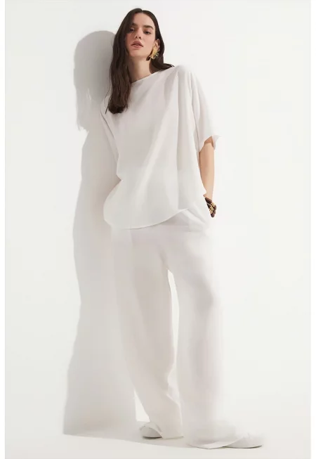 Свободна блуза и панталон с широк крачол - Бял