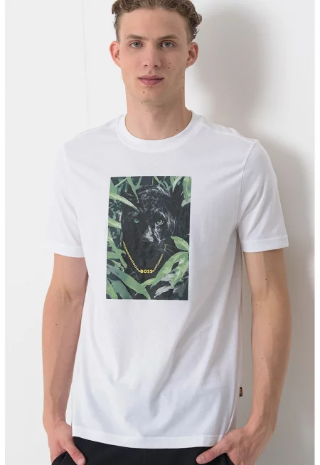 Тениска с овално деколте и графика