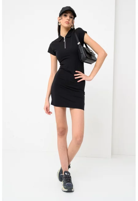 Вталена къса рокля с къс цип - Черен