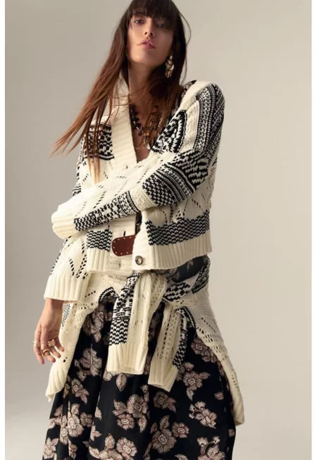 Жилетка с копчета и принт