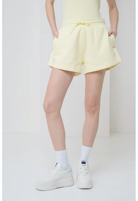 Памучни шорти Norlina с висока талия - Светло жълто