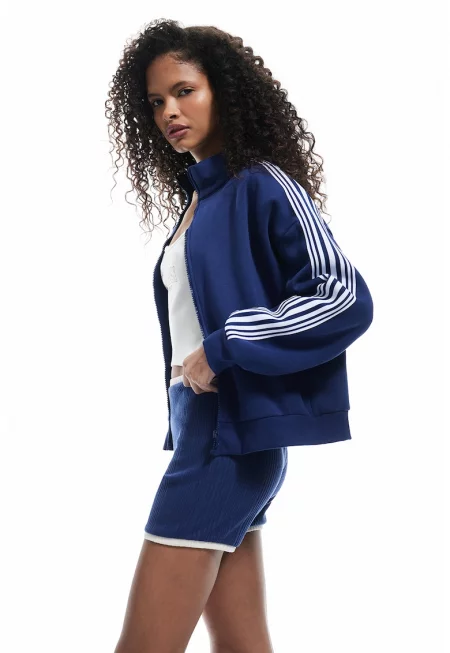 Рипсен къс панталон с висока талия