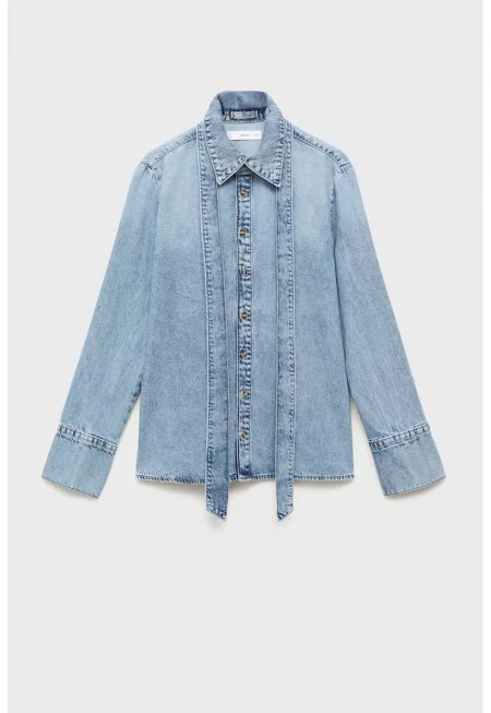 Риза от деним с копчета