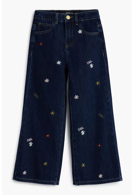 Дънки с бродерии