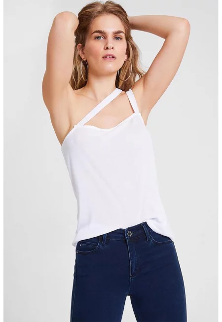 Едноцветен топ от лиосел