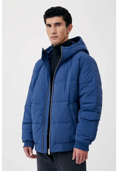 Капитонирано зимно яке с качулка