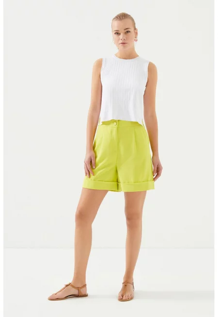 Къс панталон с висока талия и широк крачол - Сламеножълт