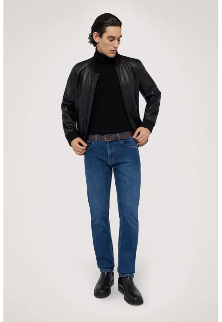 Прави дънки с миди талия - Син