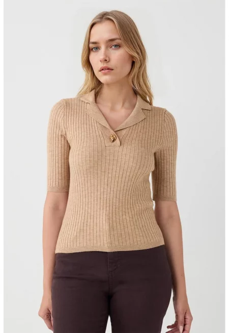 Рипсена слим тениска с раздвоен ревер - Тъмнобежово