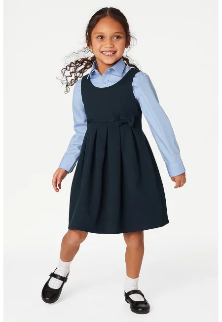 Рокля с набирания и панделка