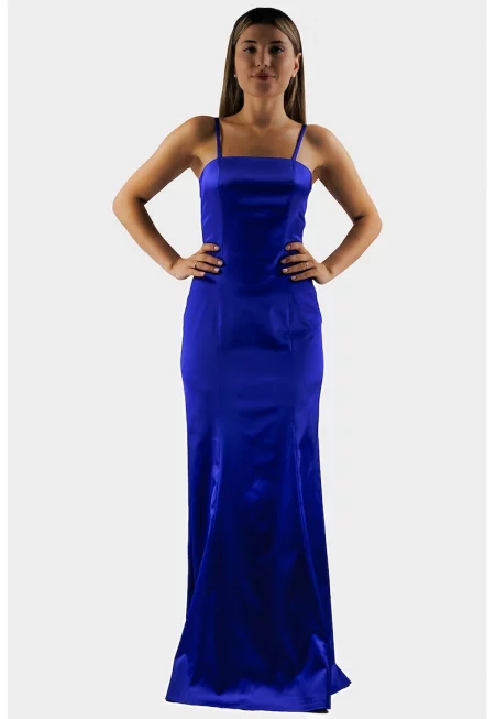 Сатинирана дълга рокля с тънки презрамки