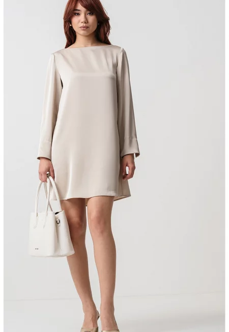 Сатинирана рокля - Камел