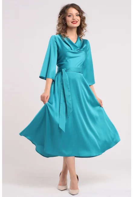 Сатинирана рокля с драпирано деколте