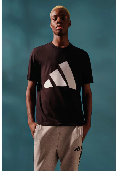 Тениска с овално деколте и лого