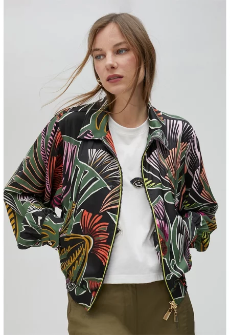 Яке с цип и принт - Черен/Папратово зелено
