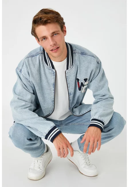 Дънково яке бомбър