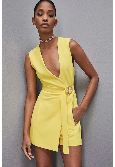 Гащеризон без ръкави с колан на талията - Жълт