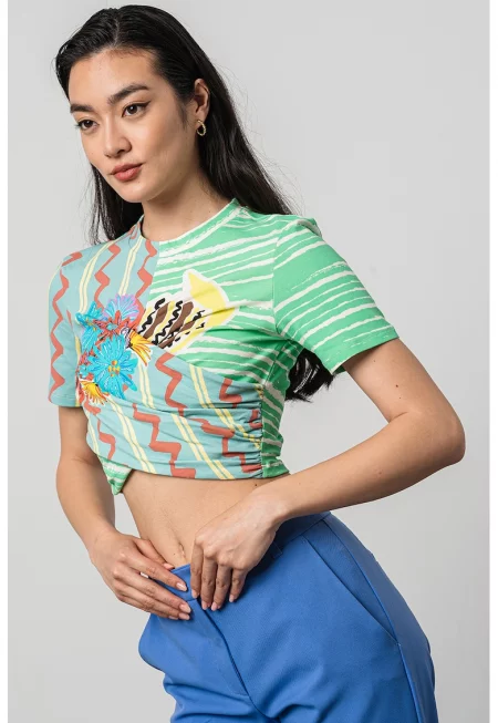 Къса тениска с разнороден принт - Светлозелен/Светлосин