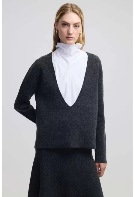 Пуловер с дизайн 2 в 1 - Бял/Меланж тъмно сиво