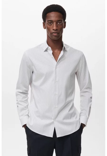 Раирана риза с класическа яка