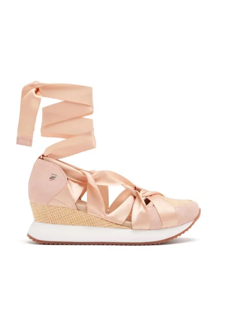 Скосени обувки със сатинирани връзки - Розово