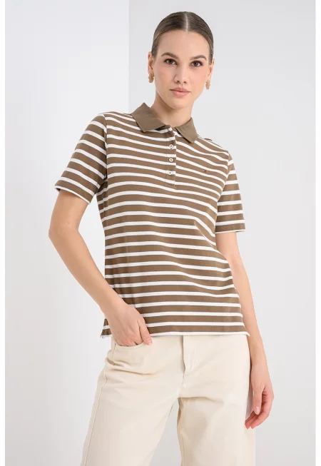 Стандартна тениска с яка и лого - Бял/Карамел