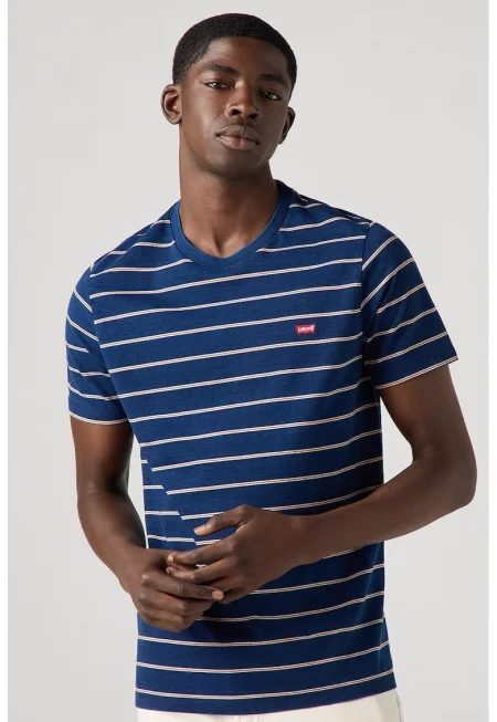 Тениска с овално деколте