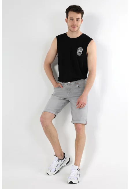 Дънкови бермуди със средновисока талия