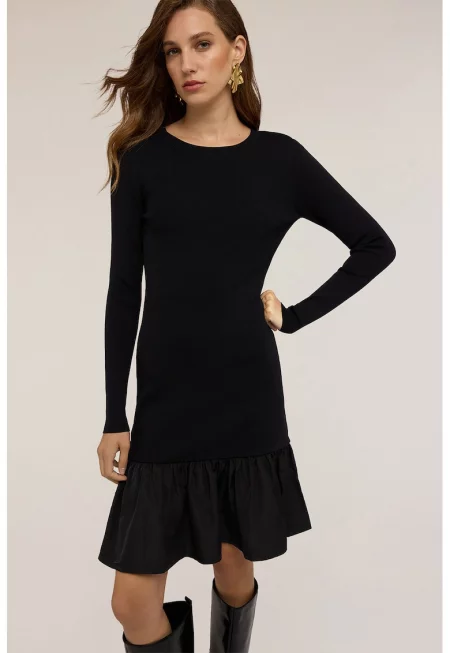 Фино плетена рокля с набран подгъв - Черен