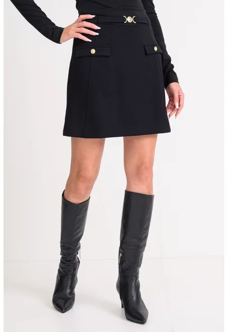 Къса едноцветна пола