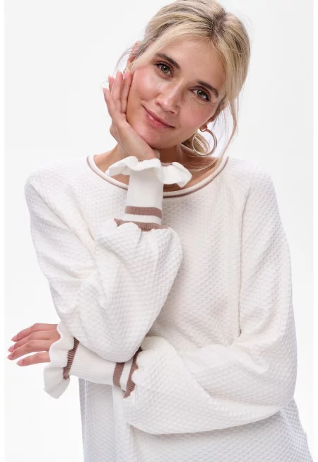 Lexi Sweater With Puffed Sleeves With Ruffles