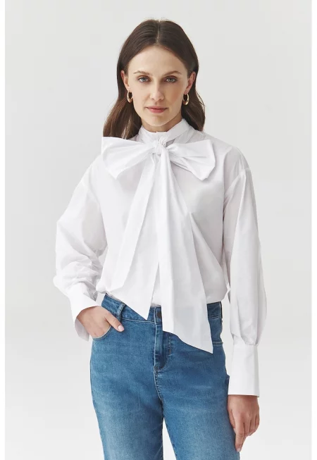 Риза с уголемена яка-панделка - Бял