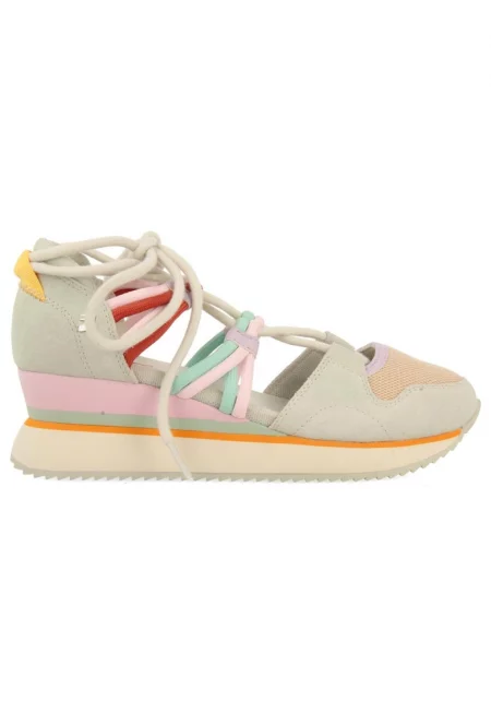 Скосени спортни сандали с велур - Бежов