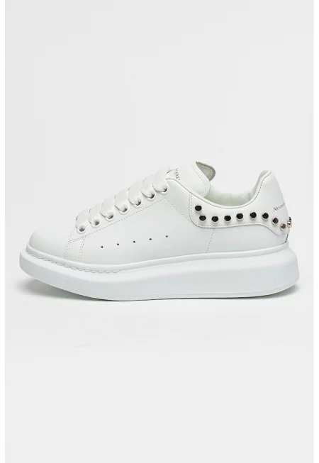 Скосени тренировъчни обувки от кожа с капси - Бял/Сребрист