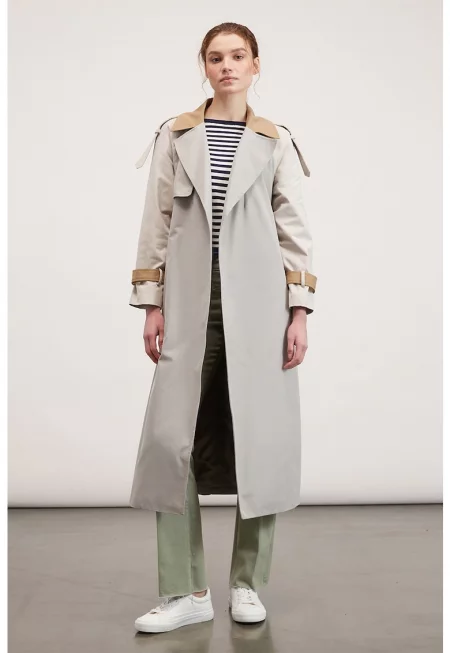 Дълъг тренч с колан