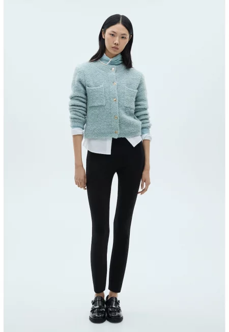 Мъхесто яке с джоб на гърдите