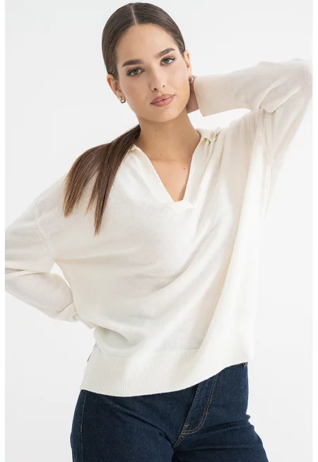 Вълнен пуловер с яка - Слонова кост