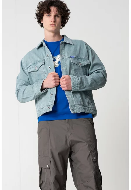 Яке от деним с пришито лого