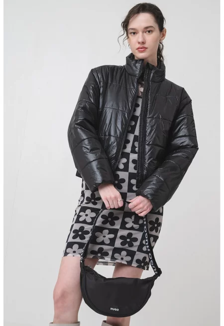 Зимно яке с права яка