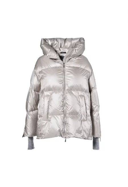 Зимно яке с пухена вата и качулка