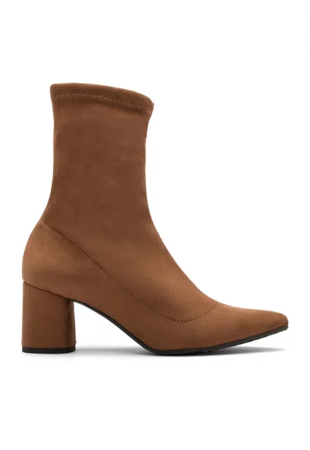 Боти от еко велур - Канелено кафяво