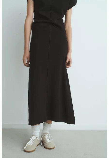 Фино плетена миди пола