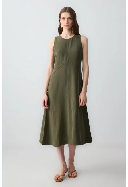 Миди рокля с лен - Тъмно каки