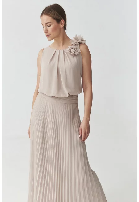 Плисирана рокля Rozani - Светло кафяво