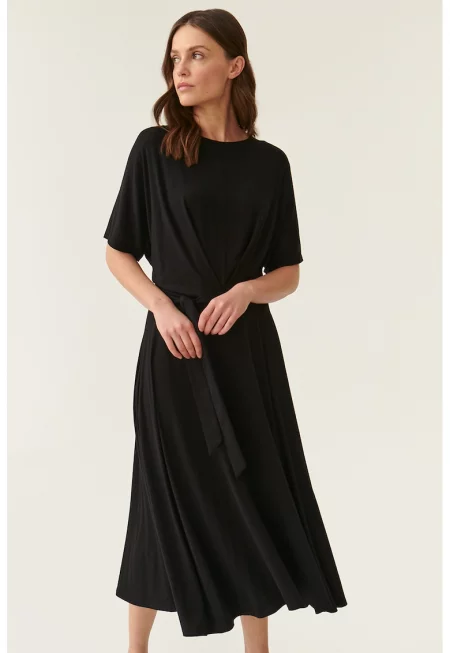 Разкроена рокля - Черен