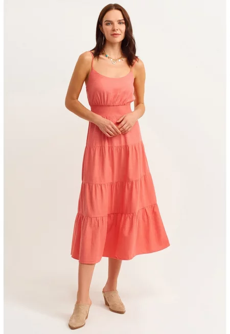 Разкроена рокля с набирания - Корал
