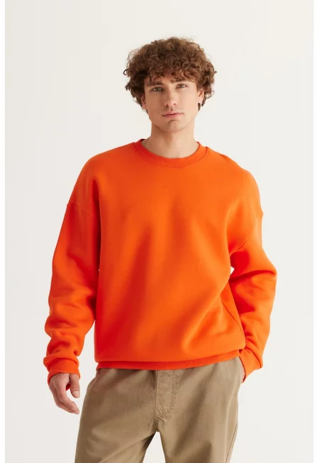 Суитшърт с овално деколте и паднали ръкави